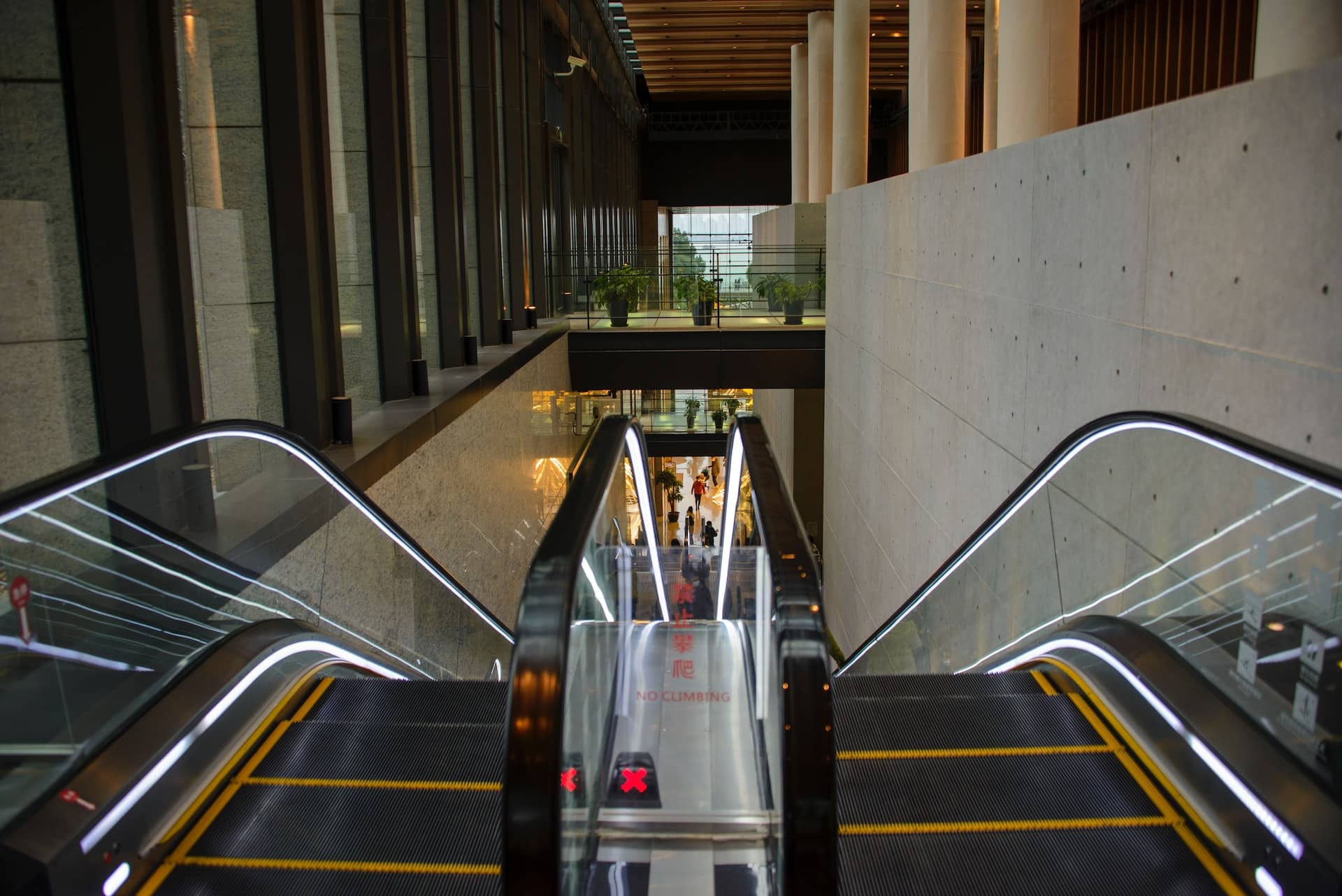 Suzhou Rail Transit - Entrance to the metro